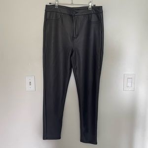 Crop black faux leather pants